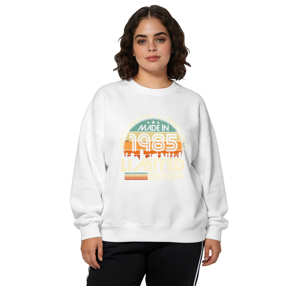 Retro 1985 Limited Edition Vintage Sunset Crewneck Sweatshirt