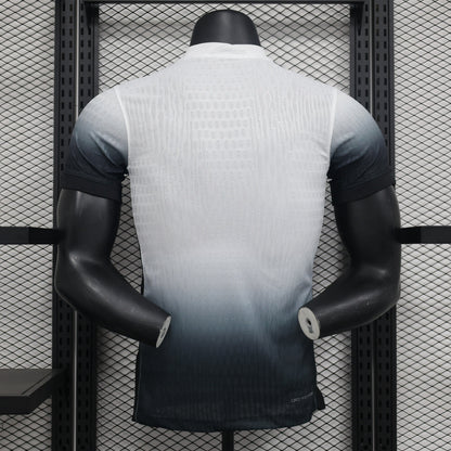 24-25 Corinthians home player jersey