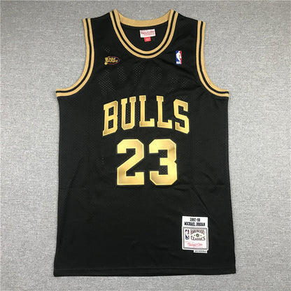 Men's Chicago Bulls Michael Jordan 1997-98 Black Hardwood Classics Swingman Jerseys