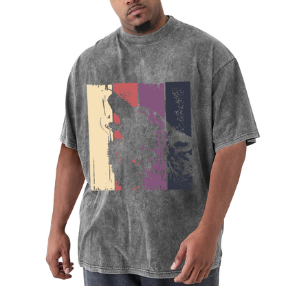 Retro Howling Wolf Silhouette
