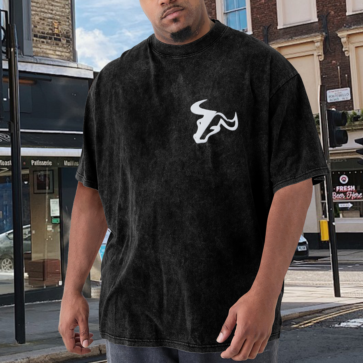 Simple White Bull Head Chest Logo