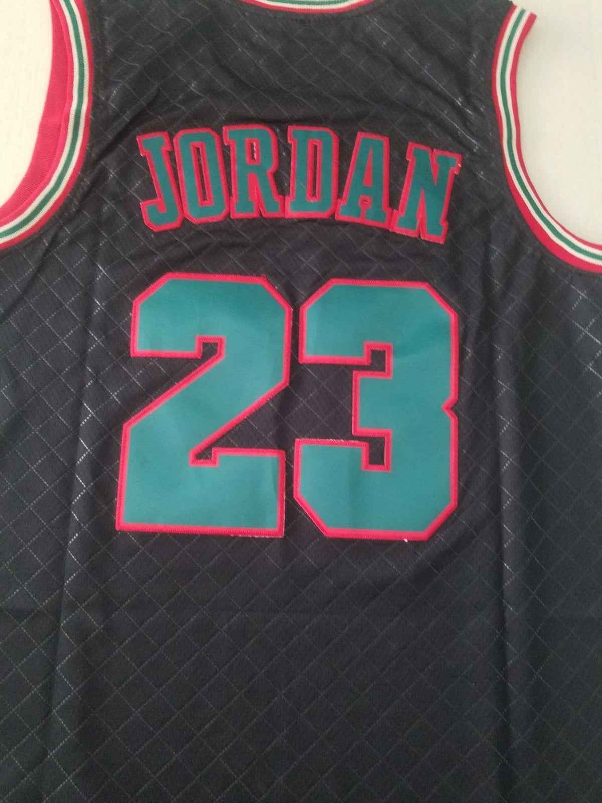 Men's Chicago Bulls Michael Jordan 1997-98 Hardwood Classics Swingman Jerseys