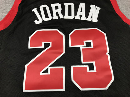 Men's Chicago Bulls Michael Jordan #23 Black 2023/24 Swingman Jerseys - City Edition