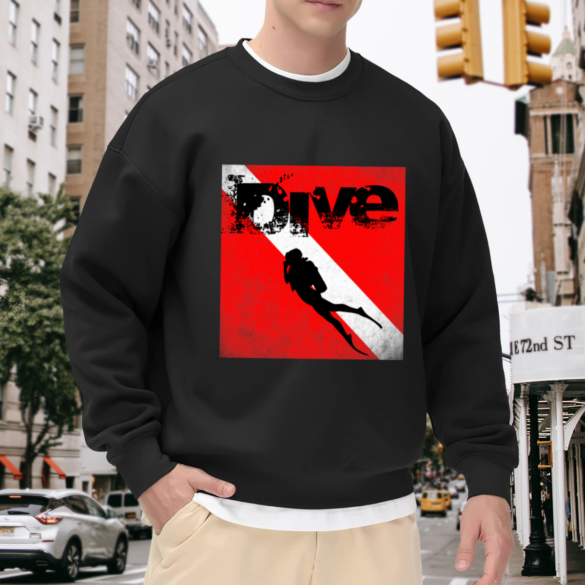 Dive Scuba Diver Flag Vintage Distressed Diving Fan Crewneck Sweatshirt