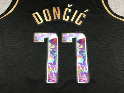 Men's Dallas Mavericks Luka Doncic #77 Black Swingman Player Jerseys