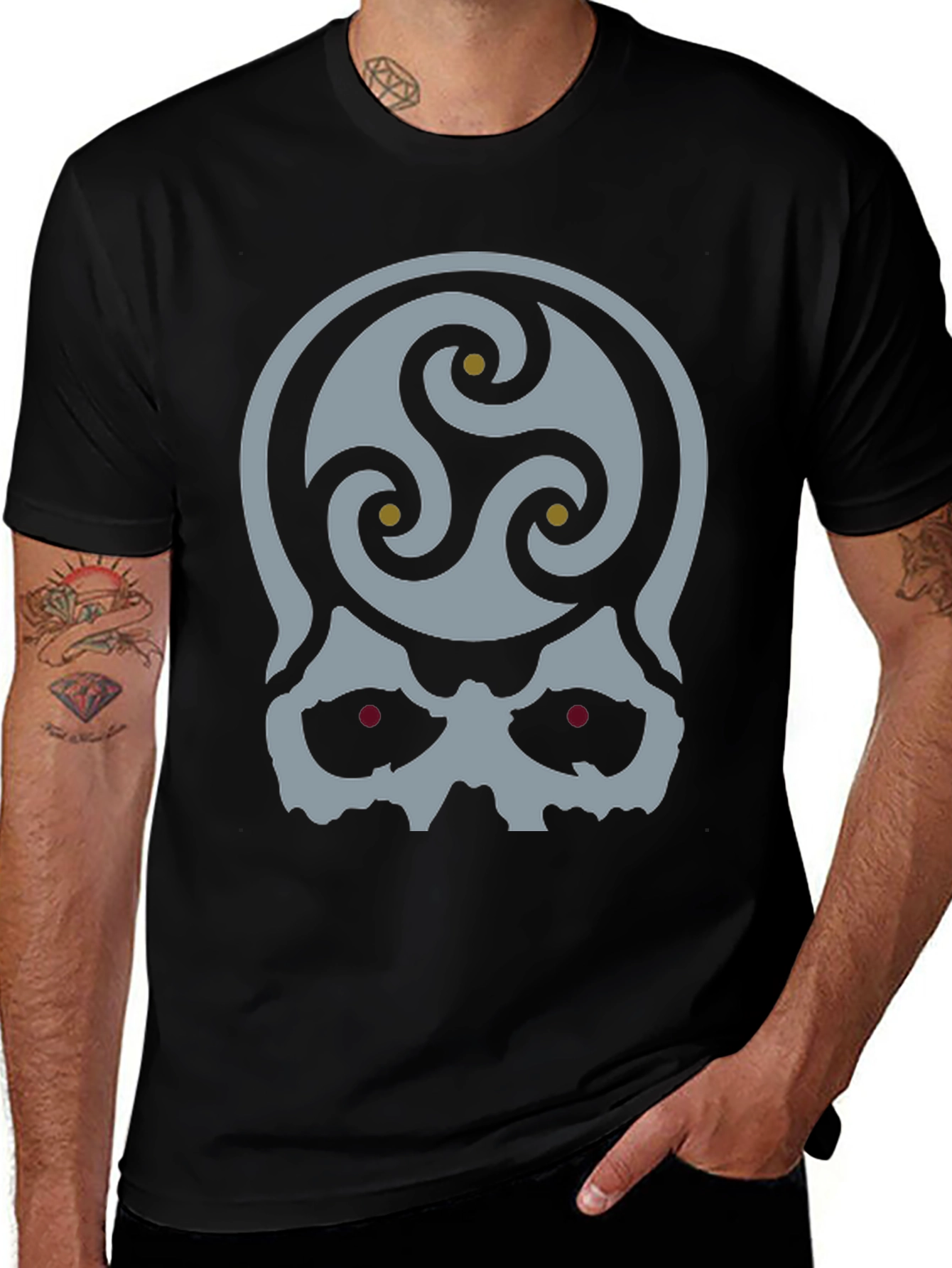 Skull Triskele Graphic T-Shirt