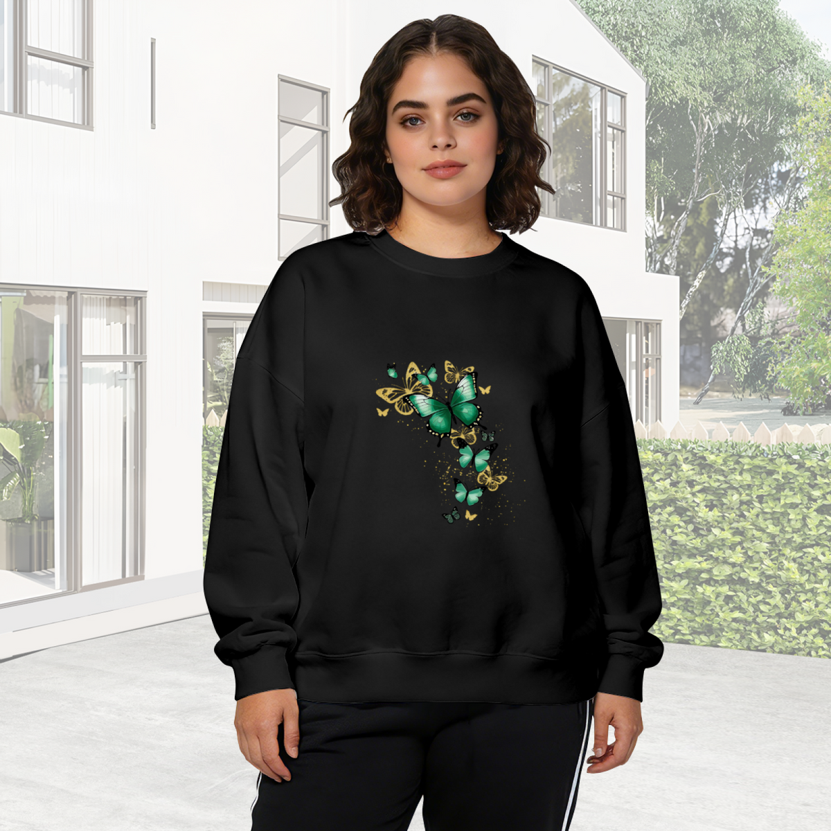Minimalist Wink Smiley Face Chest Graphic Crewneck Sweatshirt