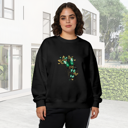 Minimalist Wink Smiley Face Chest Graphic Crewneck Sweatshirt