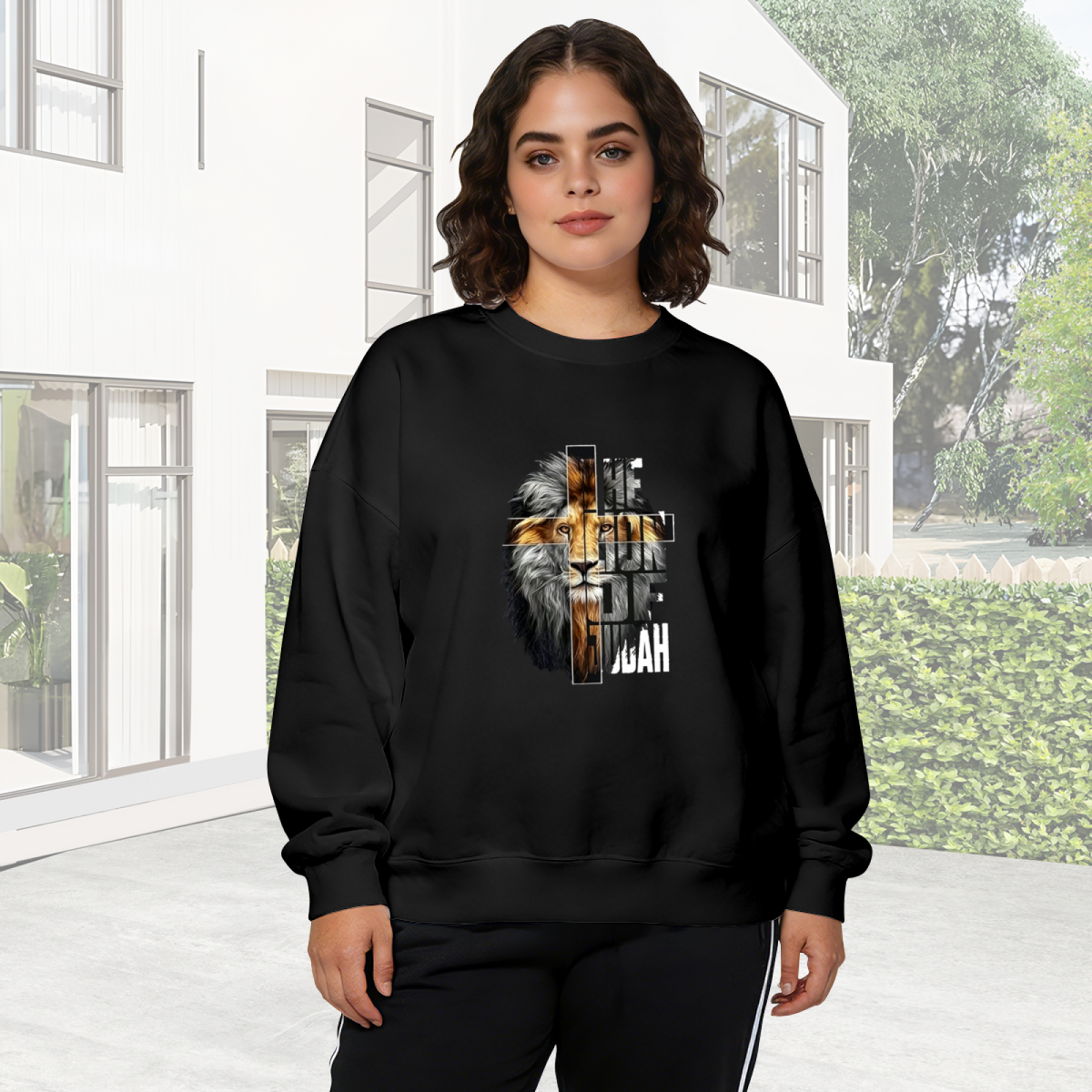 Lion Of Judah Cross Graphic Crewneck Sweatshirt
