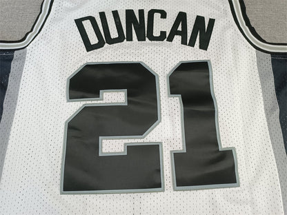 Men's San Antonio Spurs Tim Duncan White 1998-99 Classics Swingman Jerseys