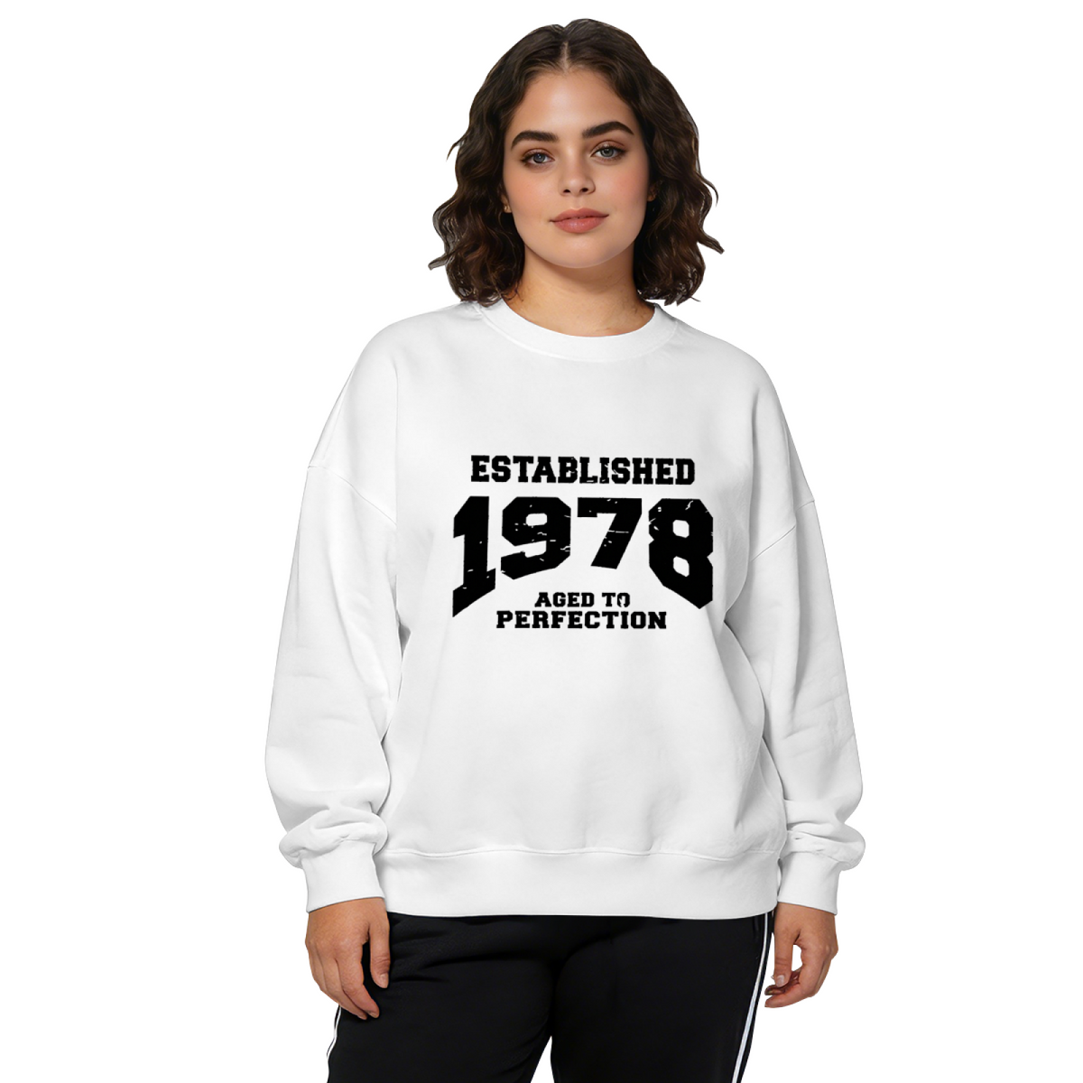Established 1978 Vintage Birthday Graphic Crewneck Sweatshirt