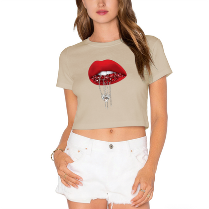 Rhinestone Heart Drip Red Lips Black Crop Top ¨C Edgy Glam Y2K Lip Tee