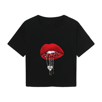 Rhinestone Heart Drip Red Lips Black Crop Top ¨C Edgy Glam Y2K Lip Tee