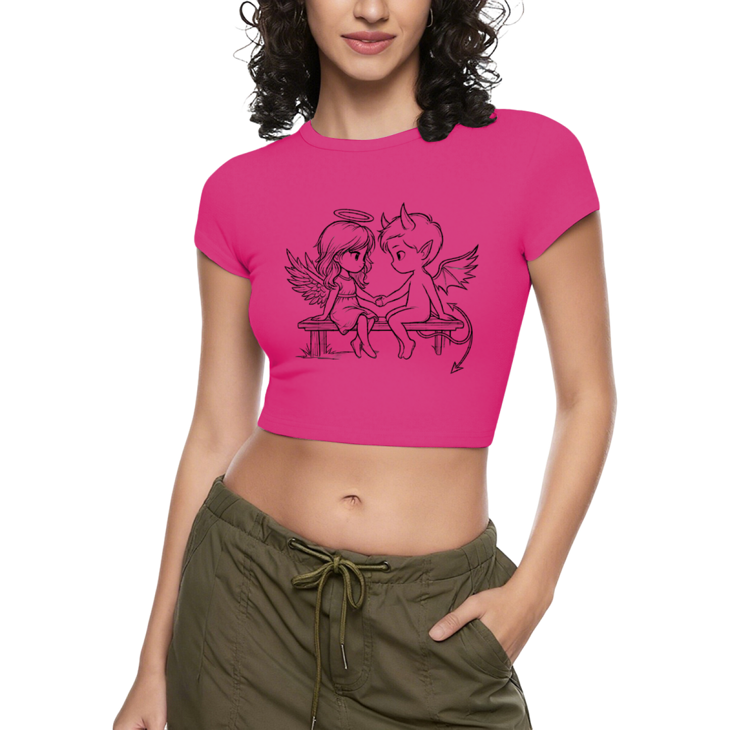 Dripping Golden Lips Trendy Black Crop Tee