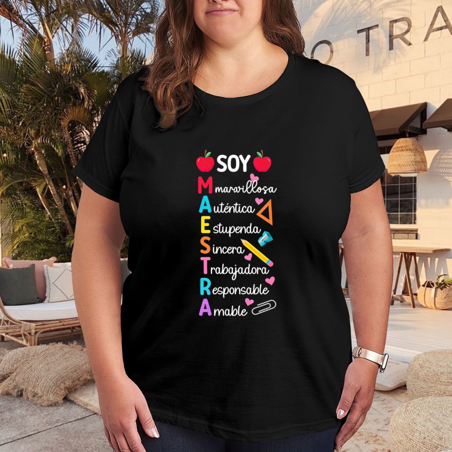 Soy Maestra Spanish Teacher Proud Graphic Tee