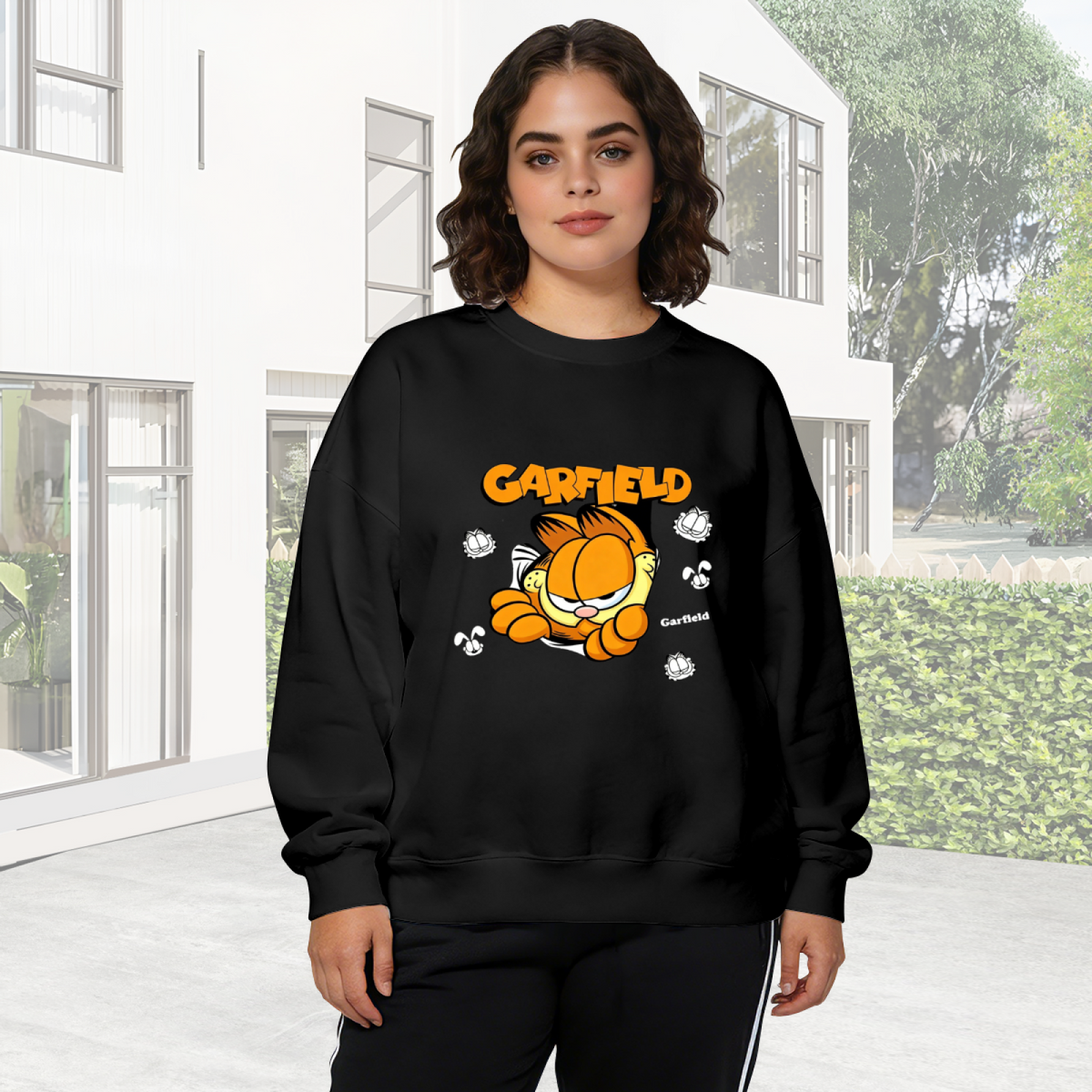 Fun Garfield Cartoon Character Print Black Crewneck Sweatshirt