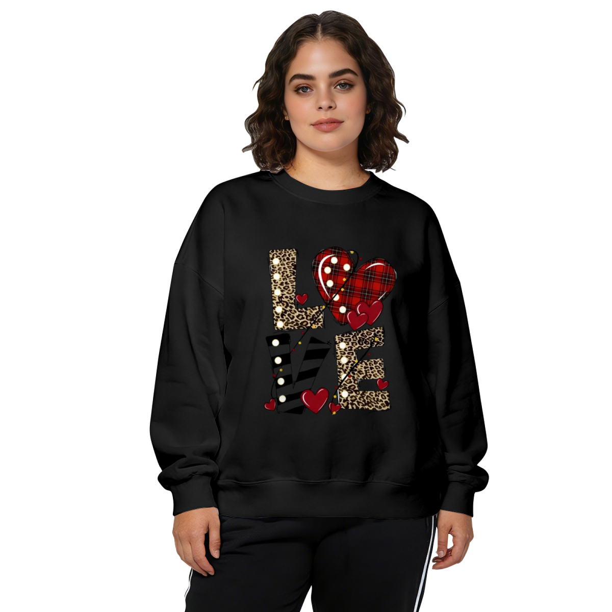 Vintage LOVE Leopard Plaid Heart Art Crewneck Sweatshirt