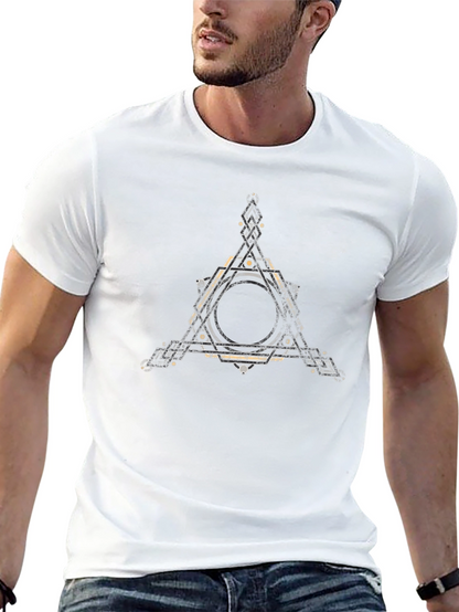 Geometric Triangle Graphic Black T-Shirt