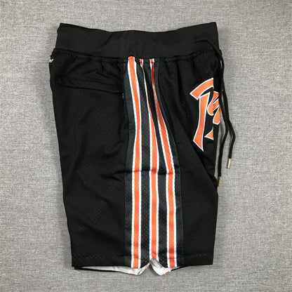 Men's Chicago Bears Black Pocket Shorts1